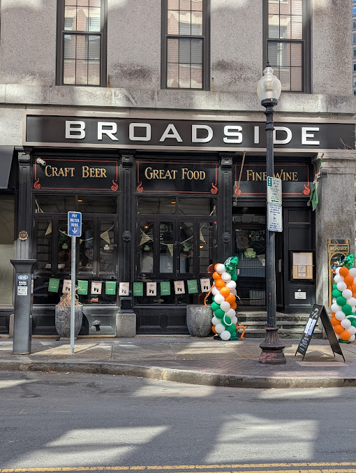 Photo Broadside Tavern - 19