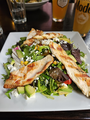 Photo Broadside Tavern - 24