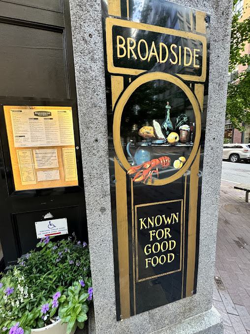 Photo Broadside Tavern - 26