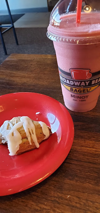 Photo Broadway Bean And Bagel Co - 14