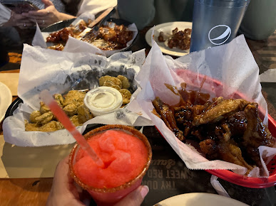 Photo Broadway Buffalo Wings - 23
