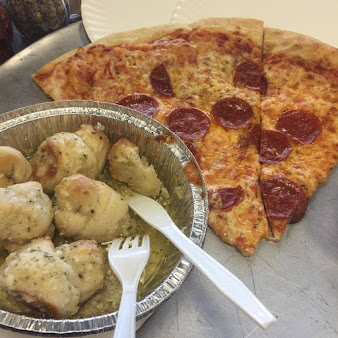 Photo Brooklyn Pizzeria - 12