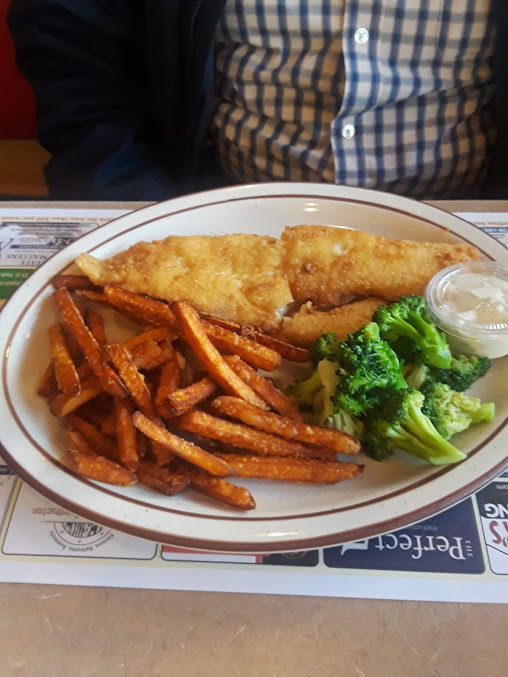 Photo Brothers Family Diner - 16