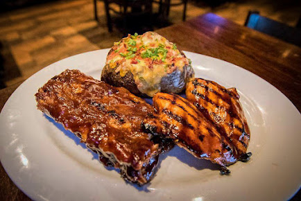 Photo Brown Derby Wood Fired Steakhouse - 19