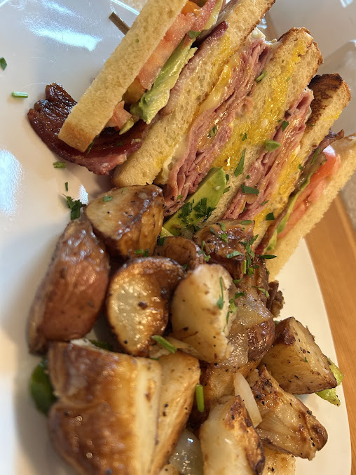 Photo Brunch 101 Of Hoquiam - 16