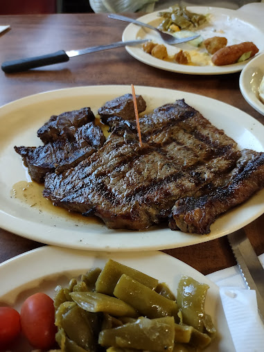 Photo Bryans Steaks - 12