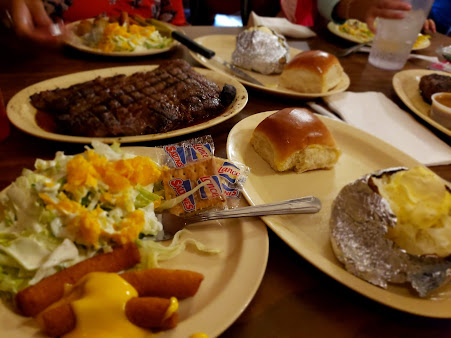 Photo Bryans Steaks - 17