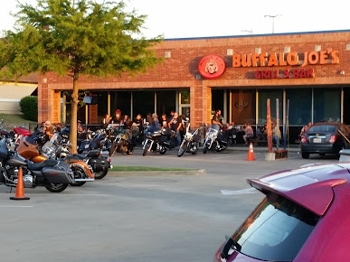Photo Buffalo Joes Bar Grill - 8