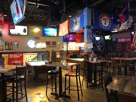 Photo Buffalo Joes Bar Grill - 14