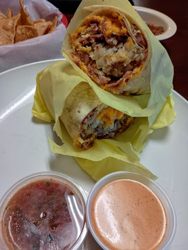 Photo Burger Express Fresh Mexican Grill - 17