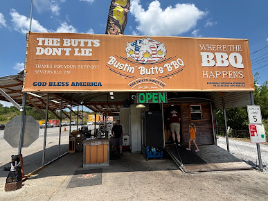 Photo Bustin Butts Bbq210 Produce - 26