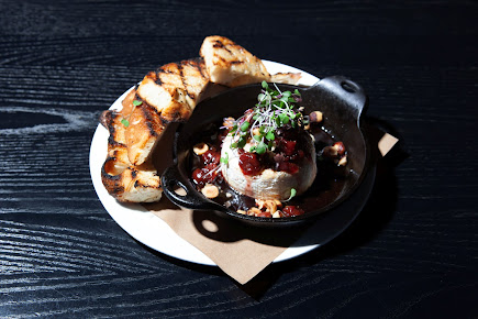 Photo Buttermilk & Bourbon - Back Bay - 16