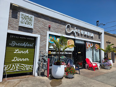 Photo Cafelombia Bakery & Restaurant - 5