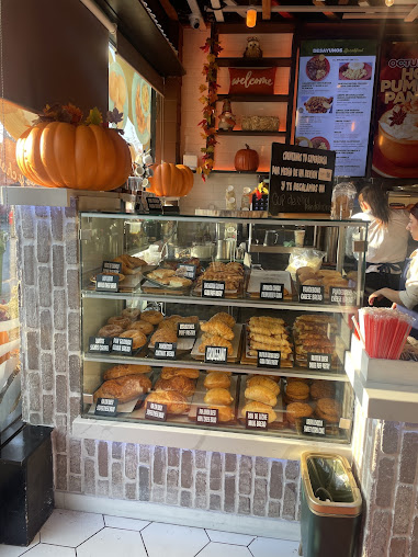 Photo Cafelombia Bakery & Restaurant - 14