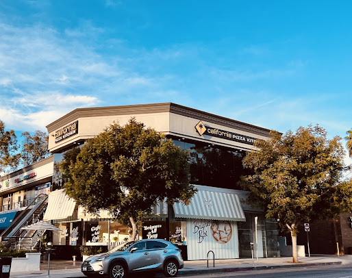 Photo California Pizza Kitchen At Studio City - 13