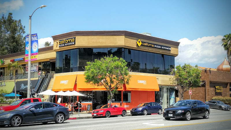 California Pizza Kitchen At Studio City