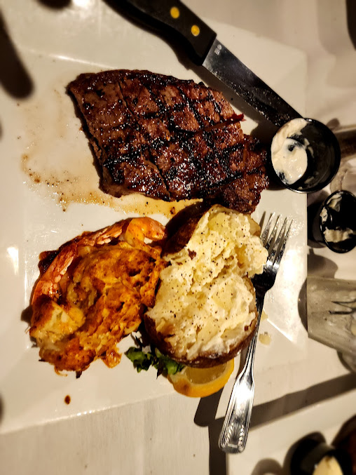 Photo Callahans Seafood Bar Grill - 23