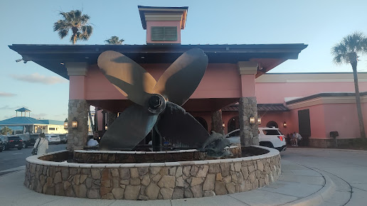 Photo Capt Andersons Restaurant Waterfront Market - 24