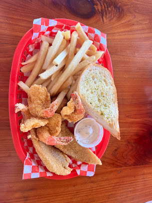 Photo Capt. Benny's - 24