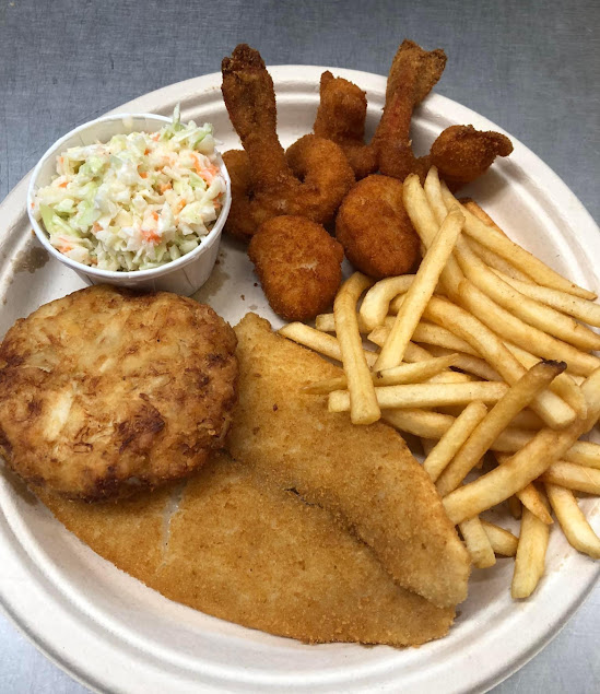 Photo Captain Bobs Fresh Seafood - 11