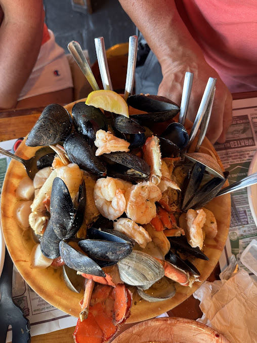 Photo Carmen's Seafood Restaurant - 10