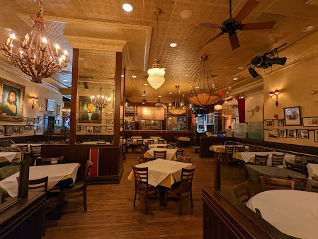 Photo Carmine's - Atlantic City - 17