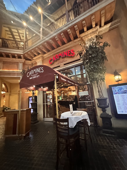 Photo Carmine's - Atlantic City - 24