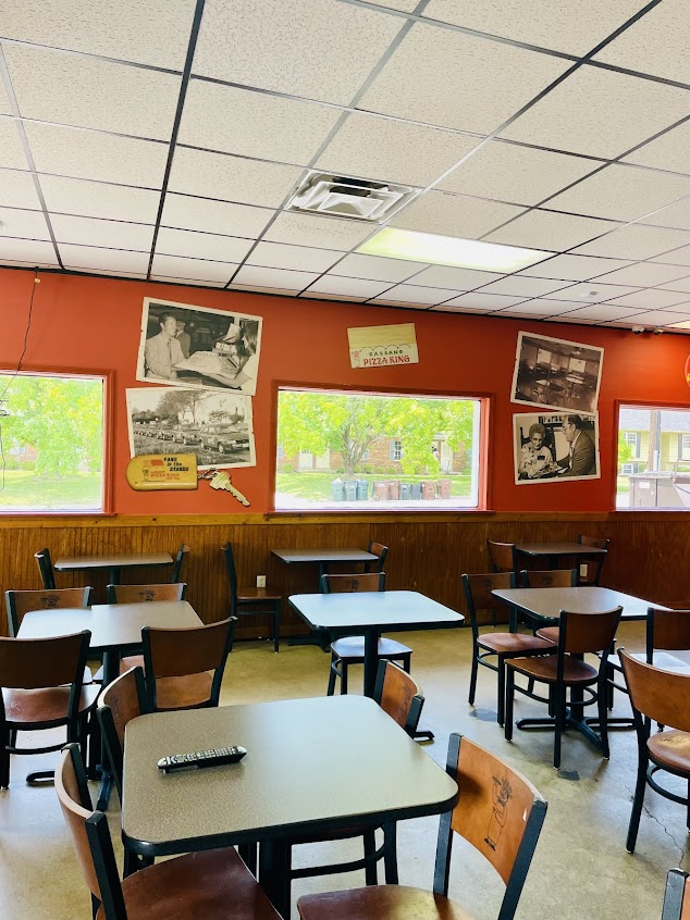 Photo Cassanos The Pizza King Middletown - 6