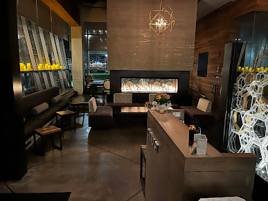 Photo Catalyst Restaurant - 12