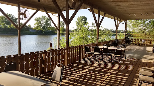 Photo Catfish Lake At The Lodge - 18