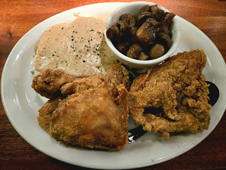 Photo Charlestons Restaurant Oklahoma City - 16