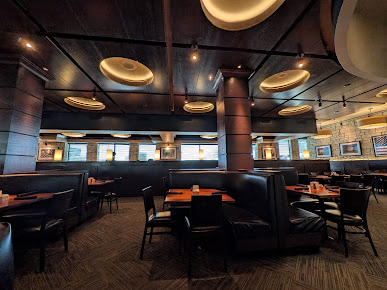 Photo Charlestons Restaurant Oklahoma City - 21