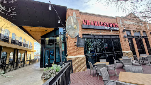 Photo Charlestons Restaurant Oklahoma City - 23