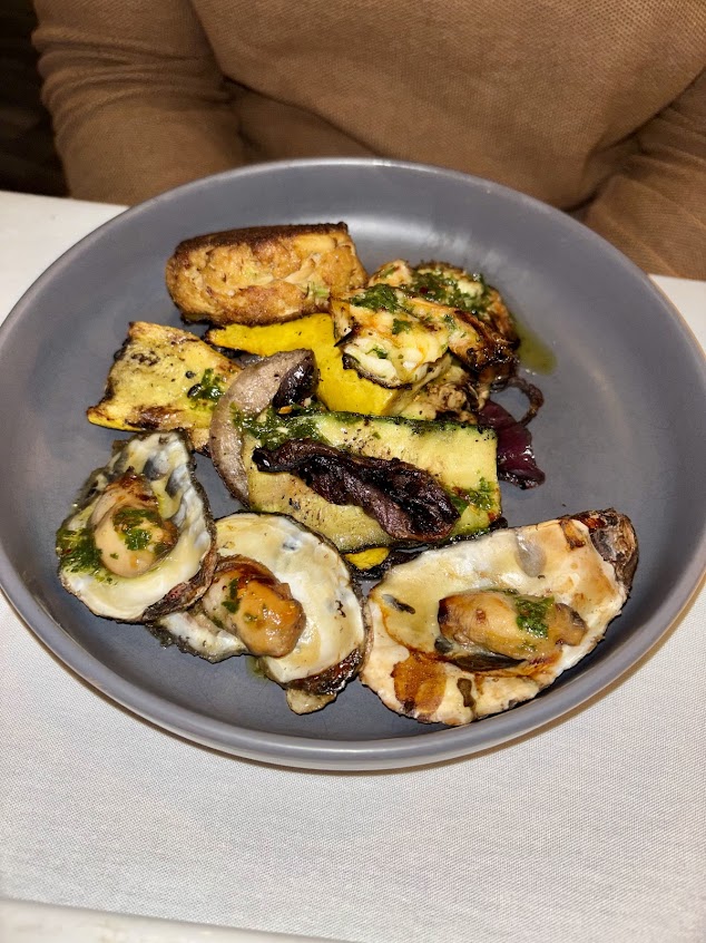 Photo Chef's Palette Restaurant - 27