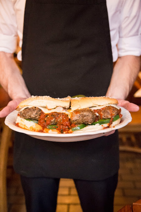 Photo Chicago Pizza And Oven Grinder Company - 22