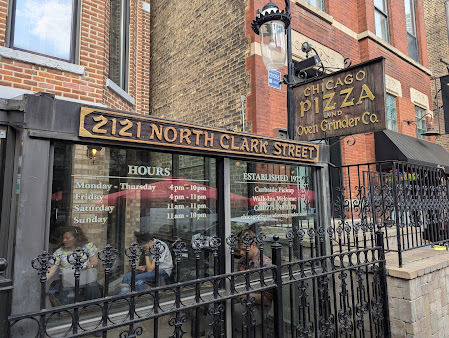 Photo Chicago Pizza And Oven Grinder Company - 29