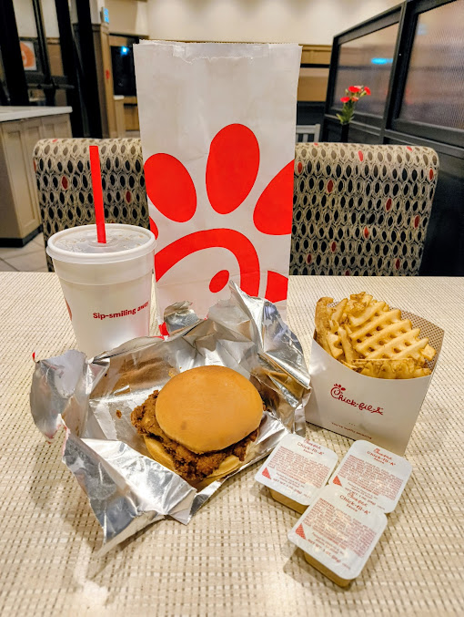 Photo Chick Fil A 6Th Congress - 1