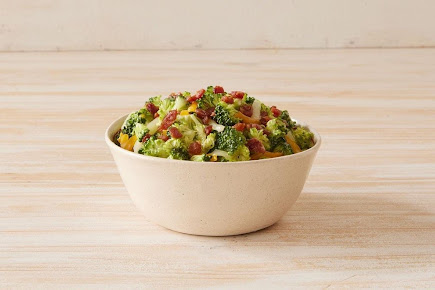 Photo Chicken Salad Chick - 11