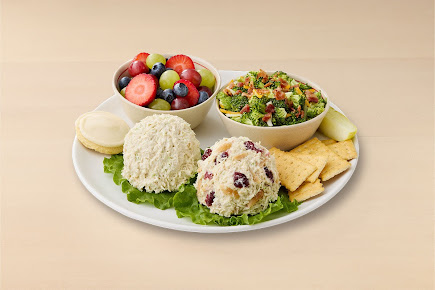 Photo Chicken Salad Chick - 20