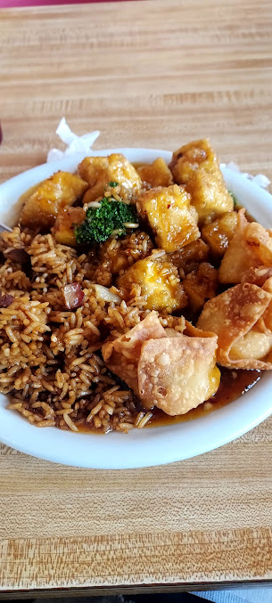 Photo China Garden Restaurant Orono - 7
