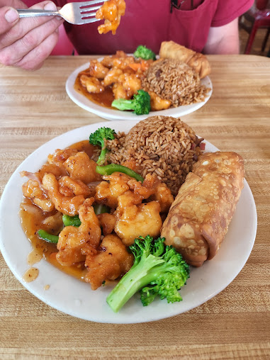 Photo China Garden Restaurant Orono - 8