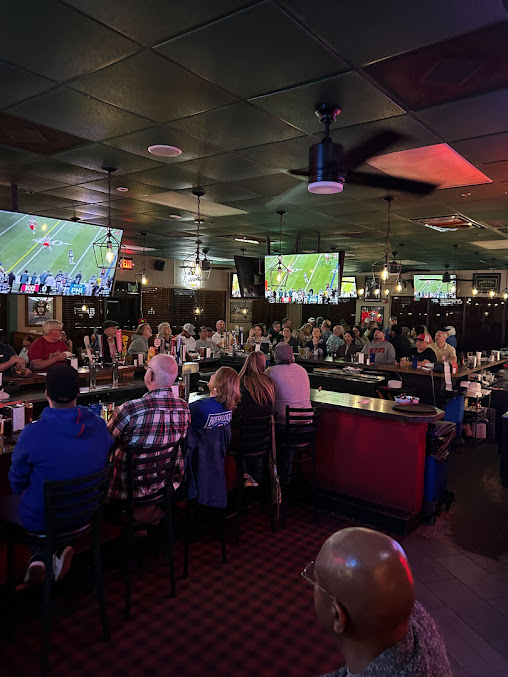 Photo Clubhouse Restaurant Bar & Grill - 15