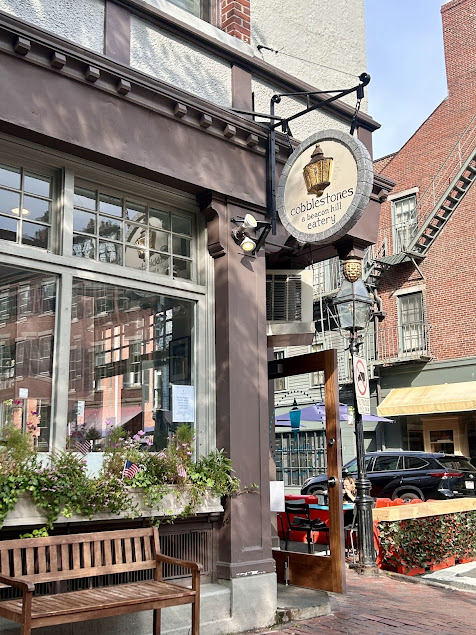 Photo Cobblestones A Beacon Hill Eatery - 2