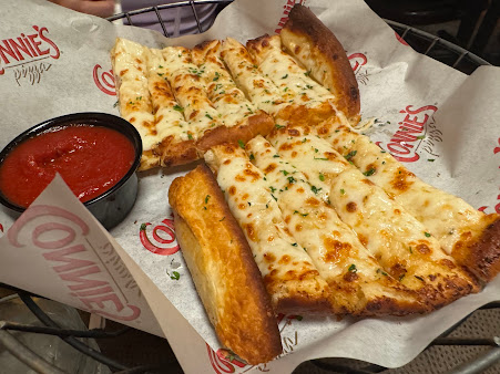 Photo Connie's Pizza - 10