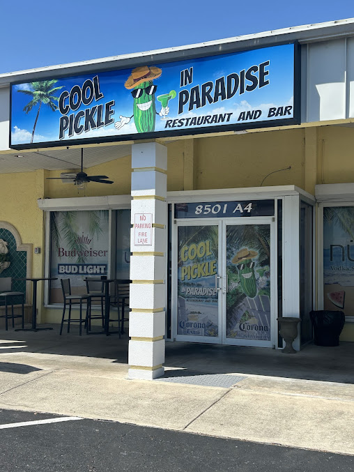 Photo Cool Pickle In Paradise - 10