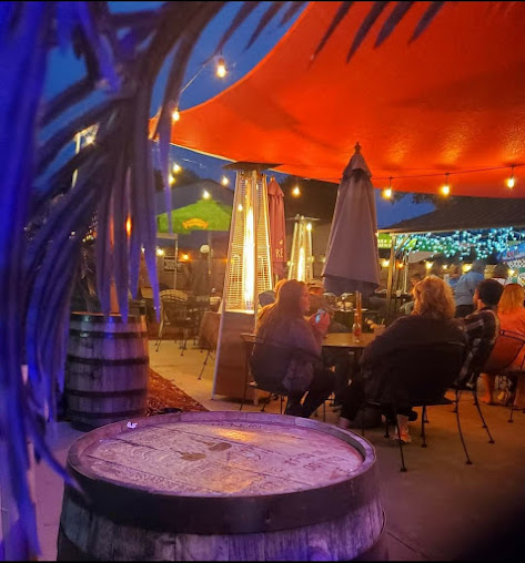 Photo Cork N Barrel Newburg Wi - 12