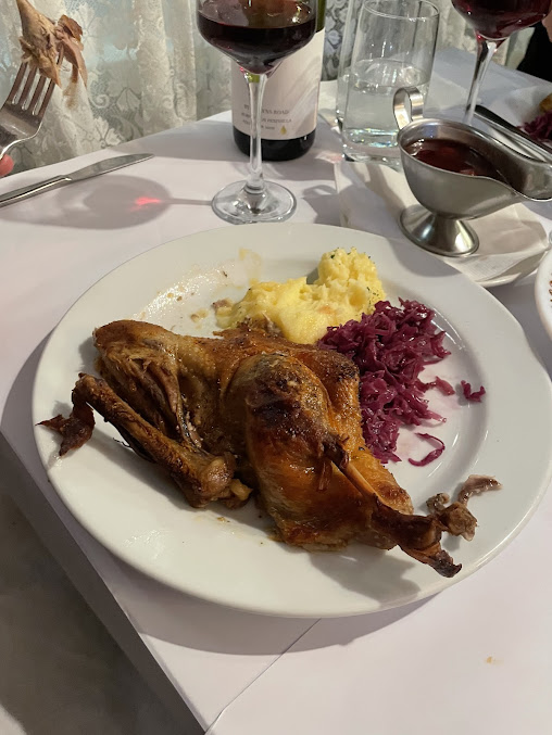 Photo Corner 75 Hungarian Restaurant - 10