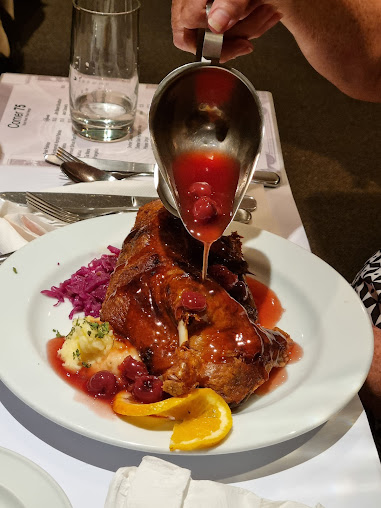 Photo Corner 75 Hungarian Restaurant - 11