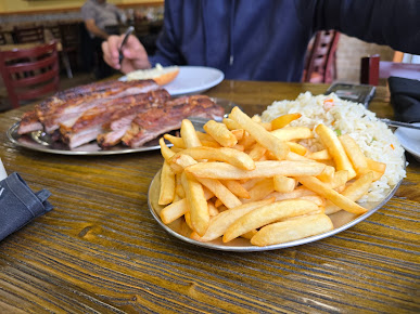 Photo Costa's B.b.q & Grill Restaurant - 23