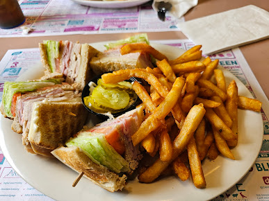 Photo Court House Diner Family Restaurant - 20
